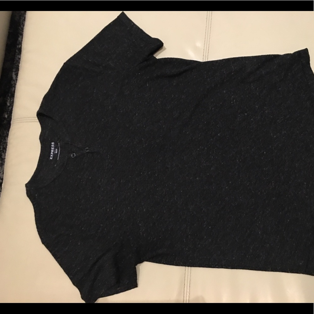 Men’s black Express V neck T shirt